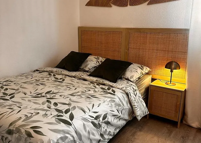 Les Jardins De Rastel Apartamento Lyon